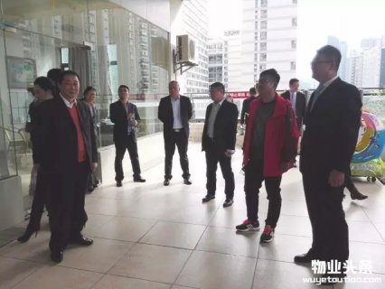 万达物业城市总经理深度考察深圳抱朴物业