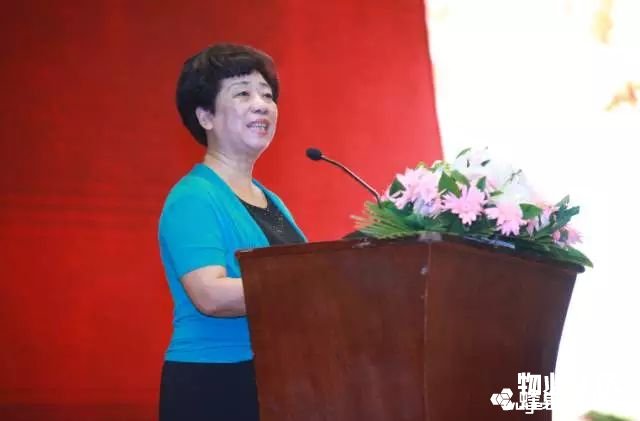 点击打开原图 重庆市物业管理协会会长罗渝陵