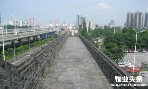 武汉：物业企业可成立子公司从事租赁业务