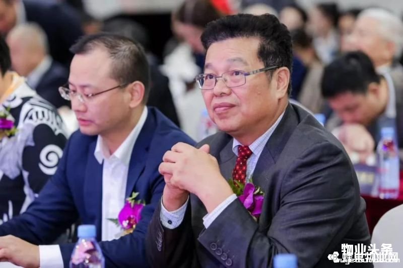 点击打开原图 中国物业管理协会会长 沈建忠