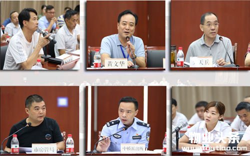 代表发言。(拼图)蒋伟摄。 