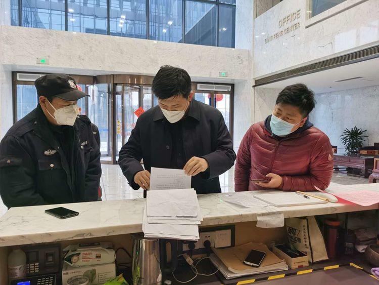 线上+线下”齐发力 历下区甸柳新村街道全面加强物业防疫