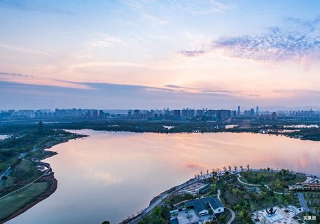 弘阳地产一方湖岸华宅,定义南昌塔尖新圈层!